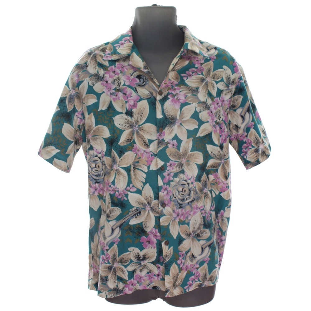 HILO HATTIE Floral Hawaiian Aloha Shirt